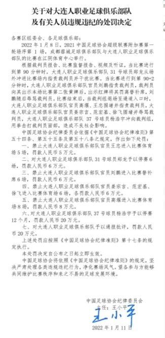 现在他这张脸上的表情，才是他内心深处的真实写照。